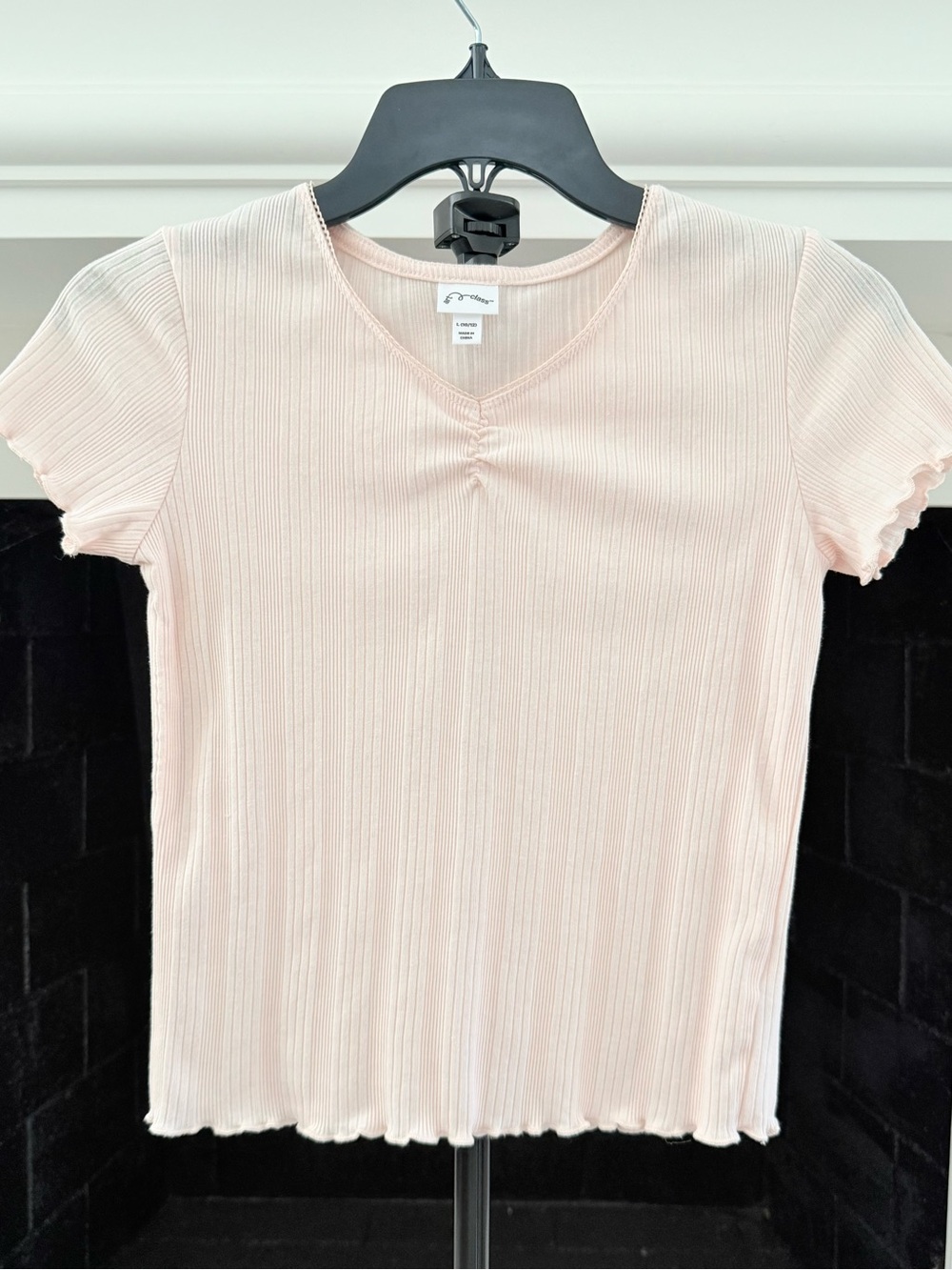 art class Blush Pink Ribbed V-Neck Short Sleeve Top- Girls 10/12